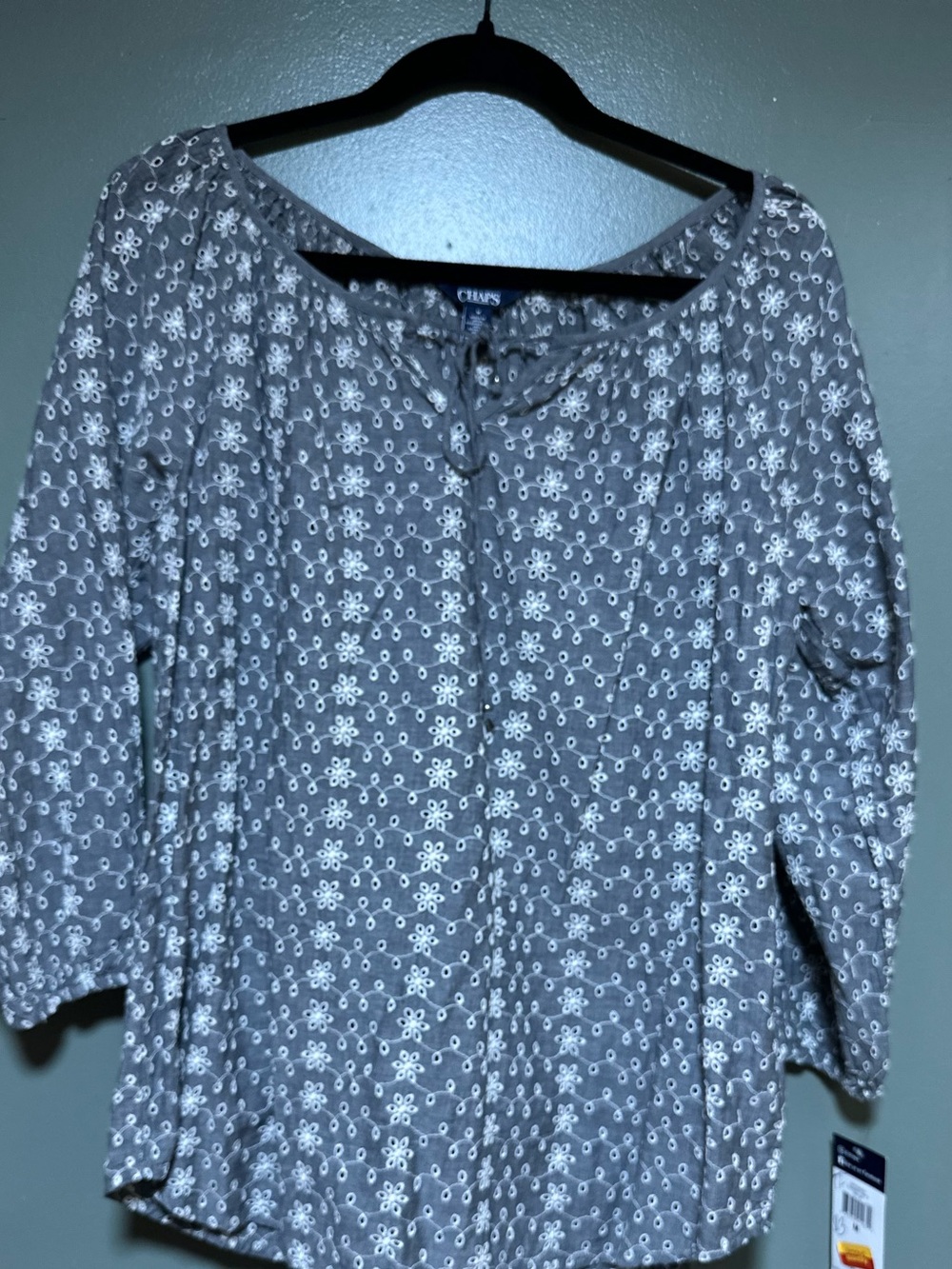 Chaps Women's Gray Floral Peasant Blouse Size Medium NWT